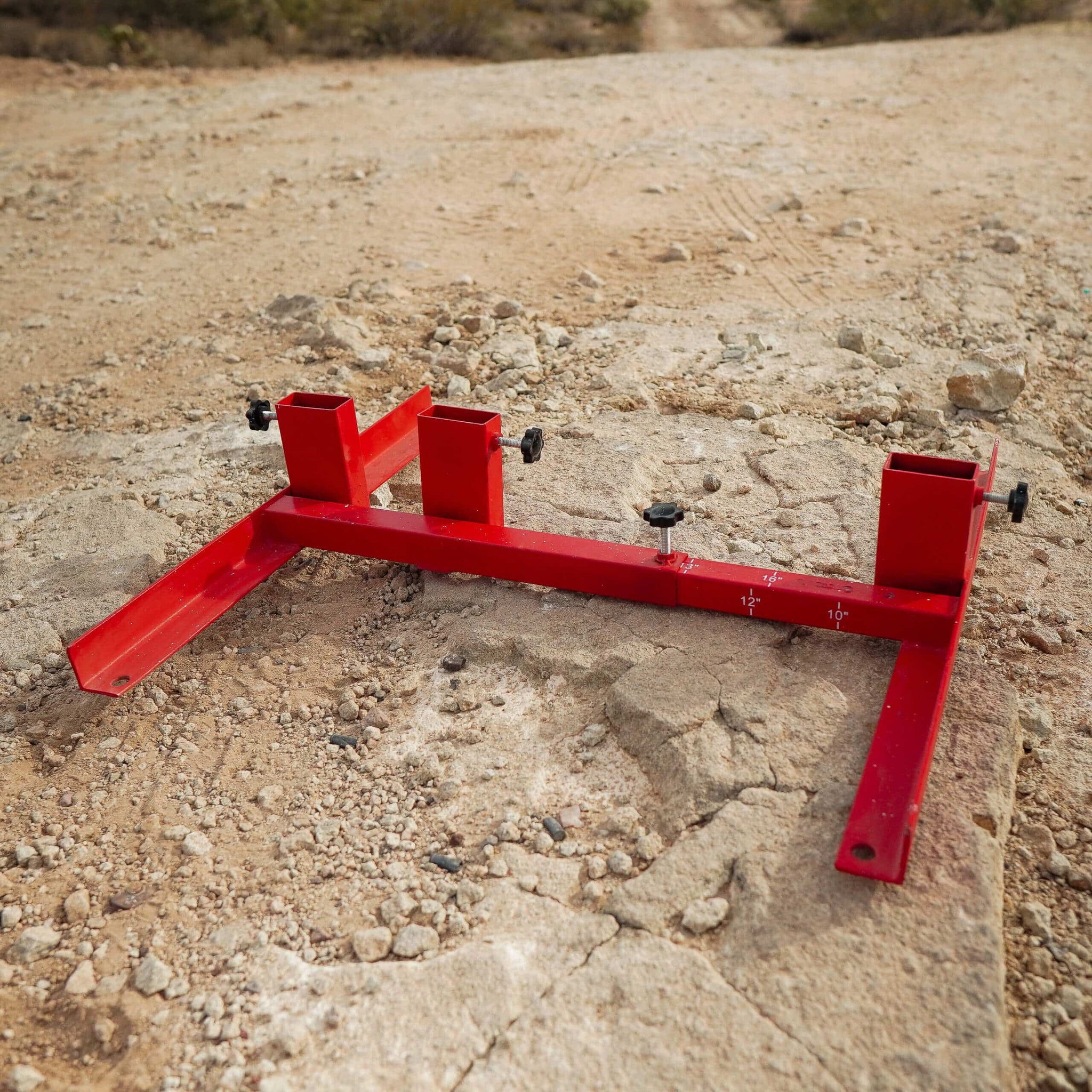 Adjustable Infinity Target Stand Product photo in red